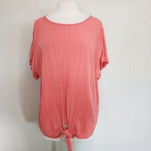 ⭐️5/$20 Buffalo Coral Short Sleeve w/Tie Front Size L
